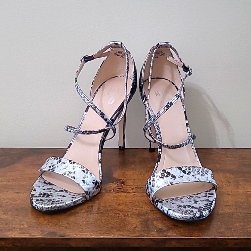 Mix No. 6 silver & black snakeskin print shoes size 8.5